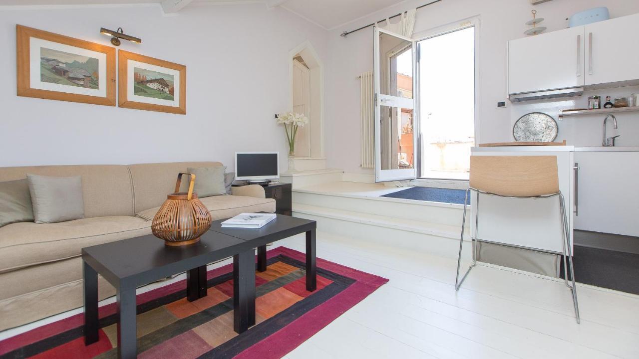 Bovari Apartment Rom Eksteriør billede
